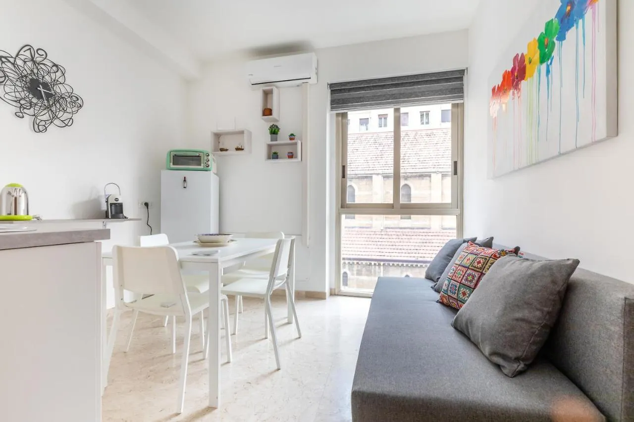 Teatro Politeama And Teatro Massimo Cozy Apartment Palermo 0*,
