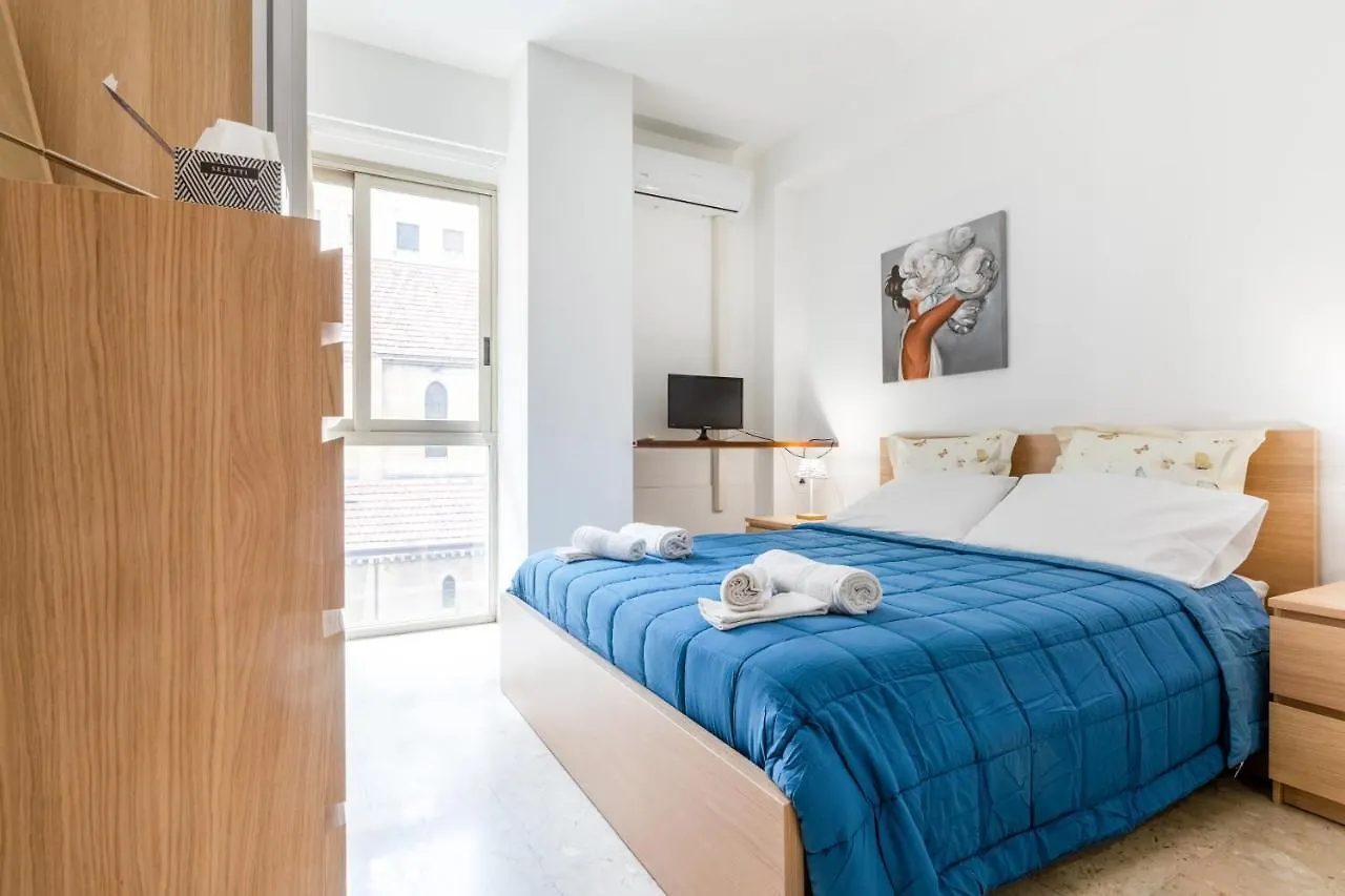 Teatro Politeama And Teatro Massimo Cozy Apartment location